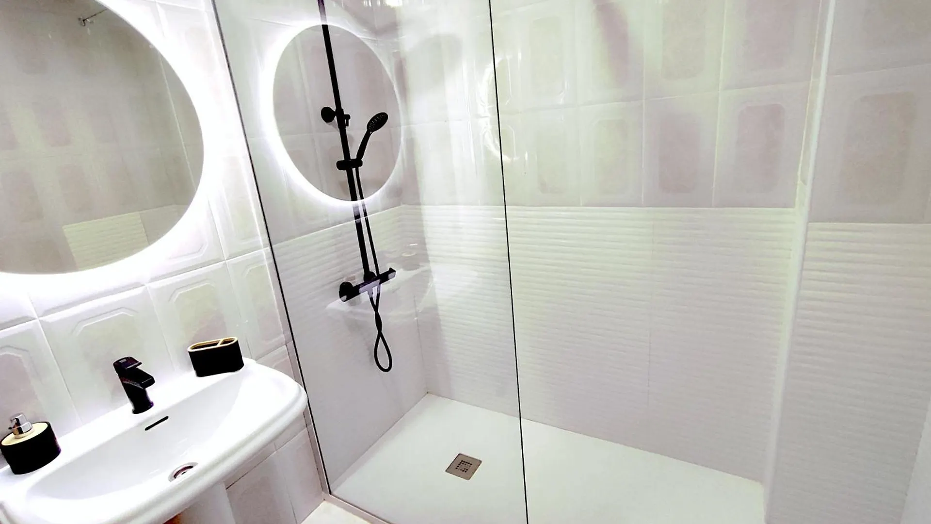 דירה מאלגה Diseno Y Relax Apartamento De Dos Habitaciones Cerca De La Playa